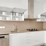 Blueground El Born Furnished Equipped Bcn-34