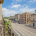 Blueground El Born Furnished Equipped Bcn-34